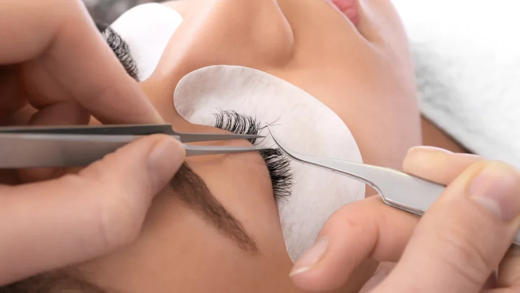 lash extension business