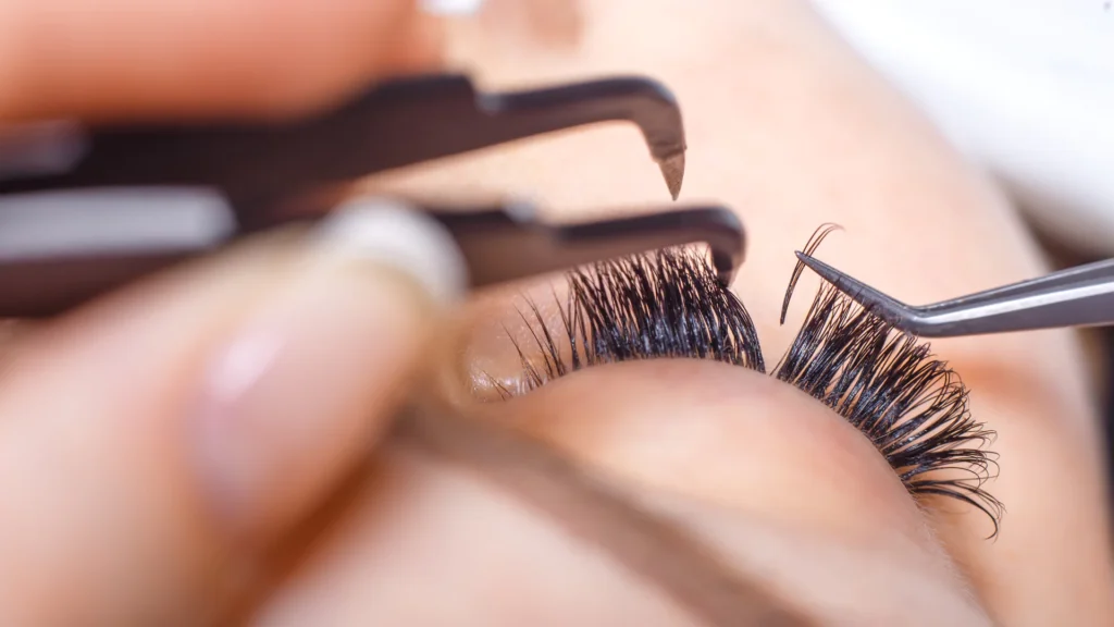 different lengths of eyelash extensions