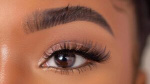 How Long Do Lash Extensions Last